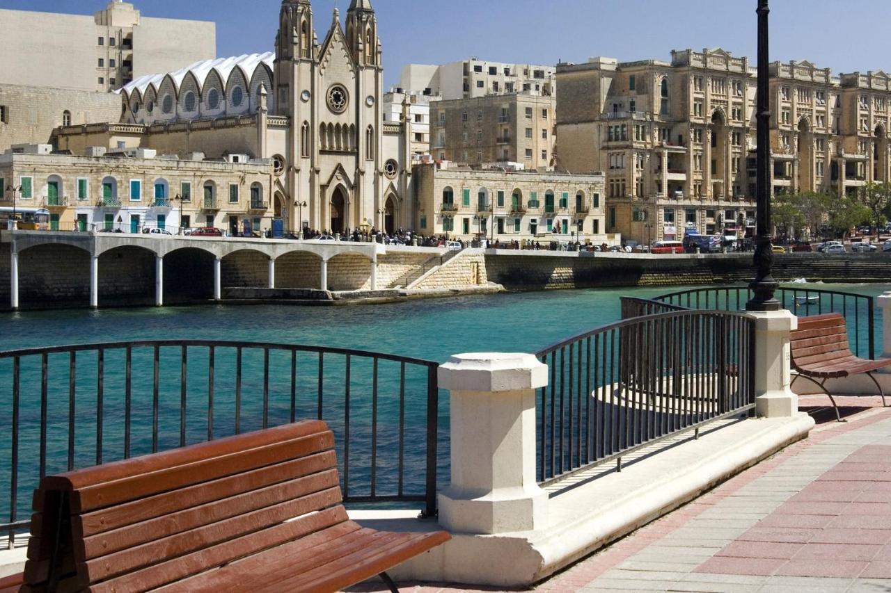 Unbeatable Location Valletta And Harbour Views Apartment Sliema Exterior photo