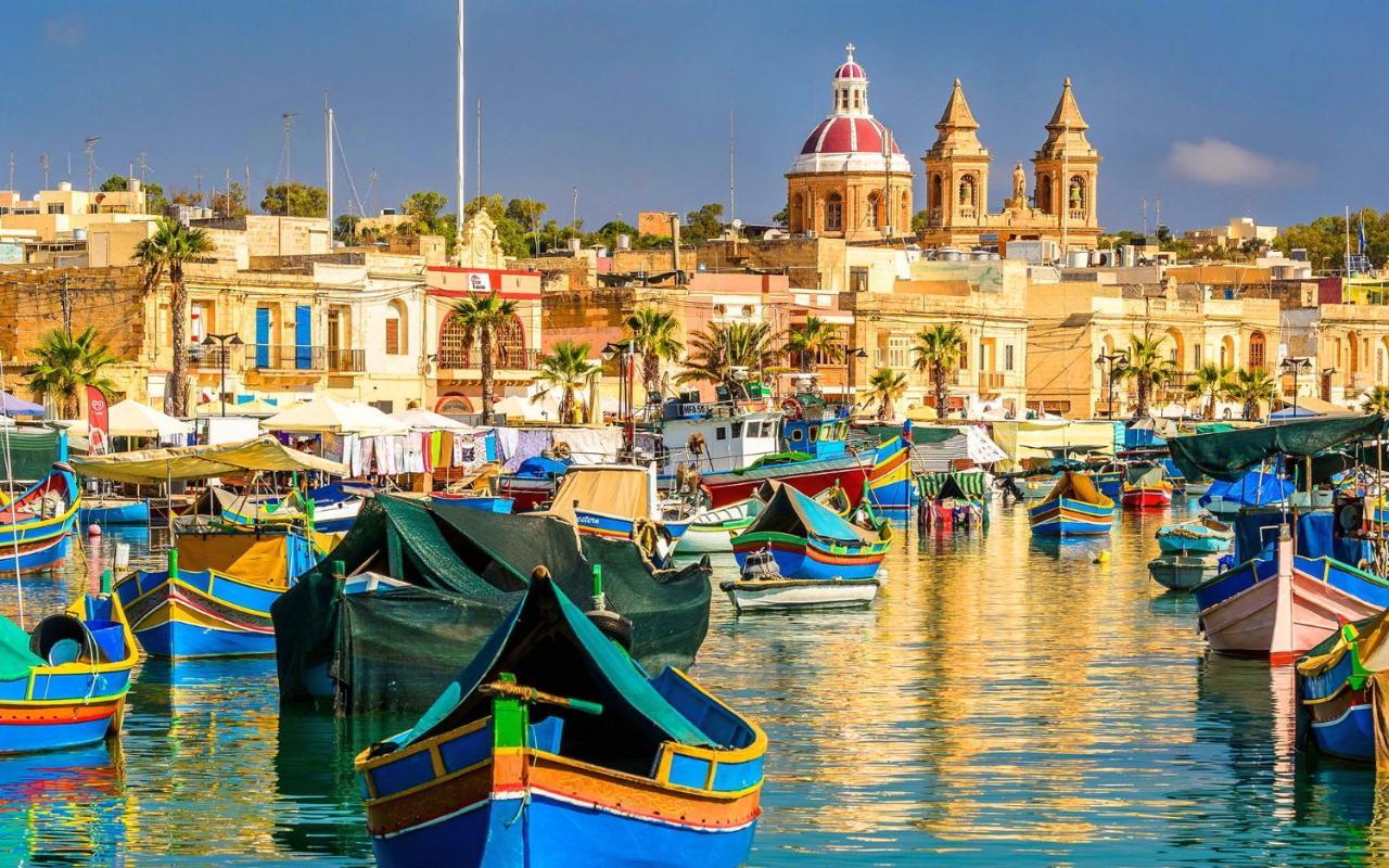 Unbeatable Location Valletta And Harbour Views Apartment Sliema Exterior photo